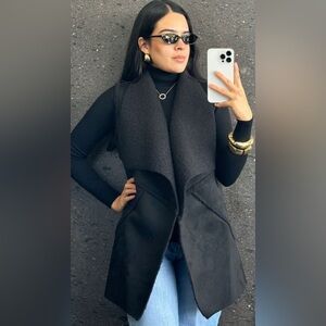 Elegant Black Sleeveless Vest for Women